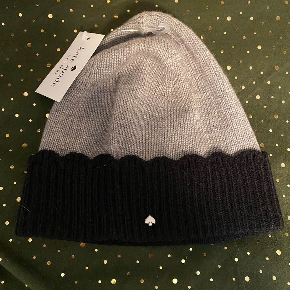 NWT kate spade Gray and Black Knit Beanie Winter Hat